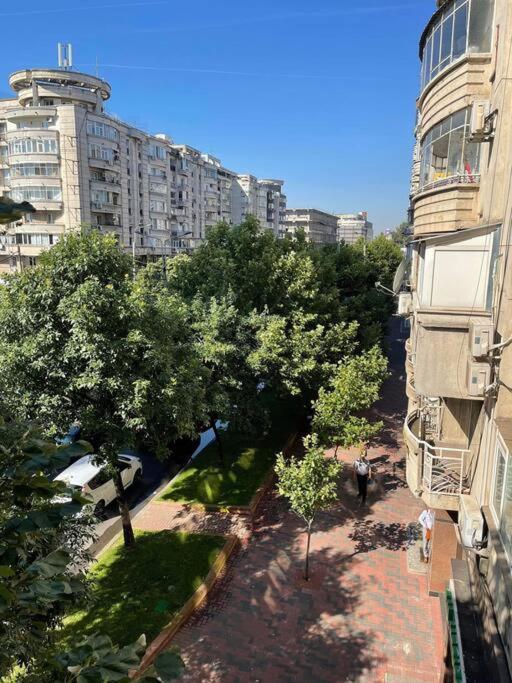 3 Rooms Apartament In The City Center Of Bukarest Kültér fotó